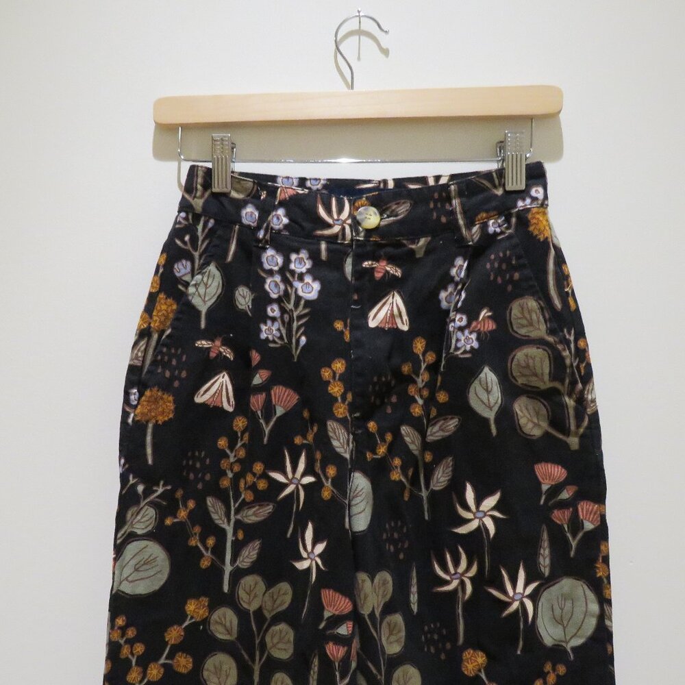 PRINCESS HIGHWAY X MODCLOTH Linen Blend Fauna Botanical Cropped Pull On Pants - Picture 5 of 15